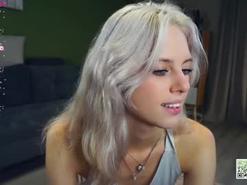 webcam girl audreycarvin live cam image #10161259