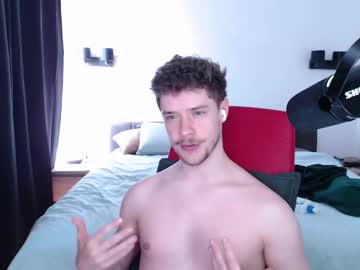 webcam man ironthud live cam image #12605811