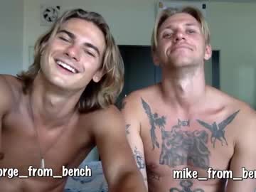 webcam man guys_from_the_bench live cam image #5355376