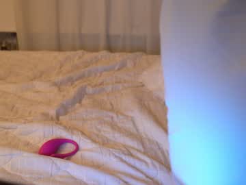 webcam girl ellaa91 live cam image #1196810