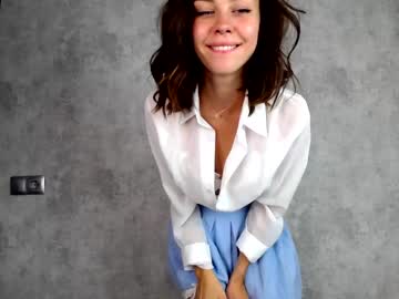 webcam girl nika_lodge live cam image #3637521