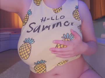webcam girl aveksmr live cam image #3329849