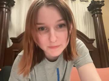 webcam girl tinytittytia live cam image #9044413