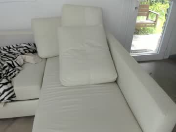 webcam girl dulceyjohn live cam image #2804090