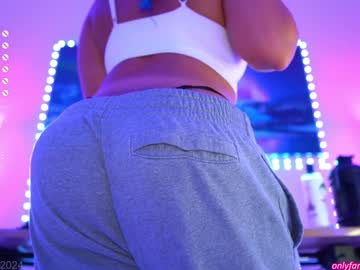 webcam girl oxlemon live cam image #10034229
