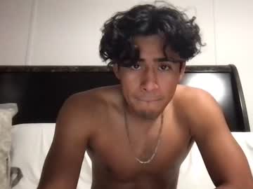 webcam man papabear2100 live cam image #7531125