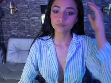 webcam couple yini_and_jony live cam image #3349811