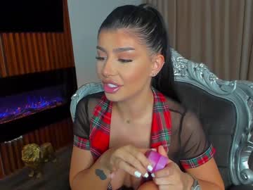 webcam girl moniqueeass live cam image #4626523