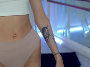 webcam girl karina_amiri live cam image #10285879