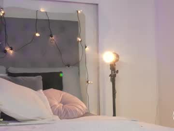 webcam girl victoria__rossi live cam image #12903329