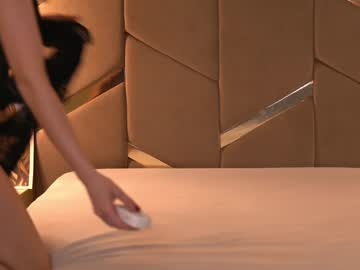 webcam girl chaturbabe__ live cam image #12739679