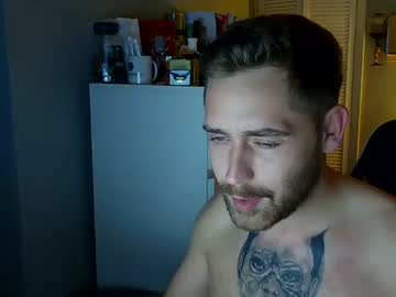 webcam man greyjoggers live cam image #3926188