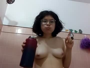 webcam girl nerdienina live cam image #3817178