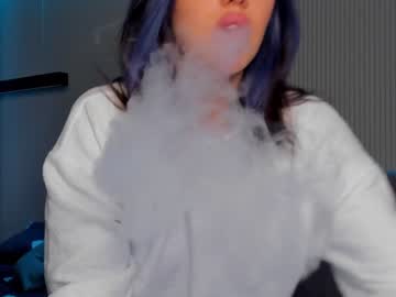 webcam girl angella_kleee live cam image #7366015