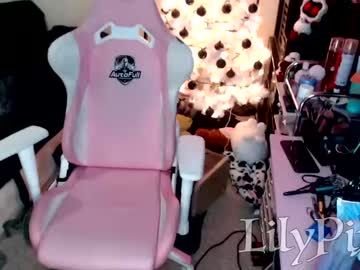 webcam girl lilypixel live cam image #4485648