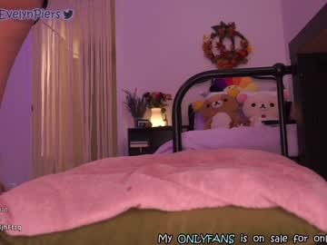 webcam girl evelynpiers live cam image #4217978