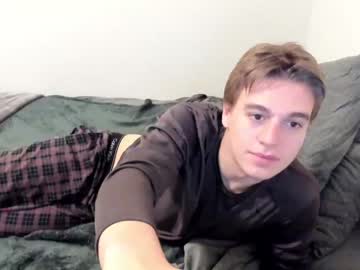webcam man collegeboiaz live cam image #8219069