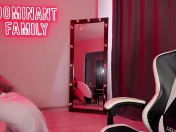 webcam couple dominant_family live cam image #2238805