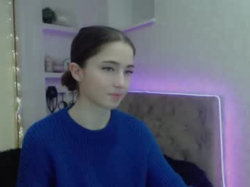 webcam girl alma_harrison live cam image #1574007