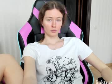webcam girl oksanafedorova live cam image #12590069