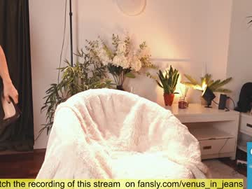 webcam girl venus_in_jeans live cam image #8558222