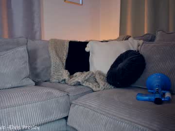 webcam girl x_lily_x live cam image #2236648