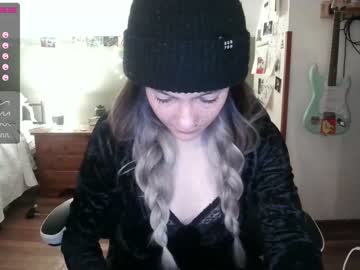webcam girl pixelatedprincess live cam image #4990080