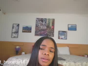 webcam girl camilitasu live cam image #4303517