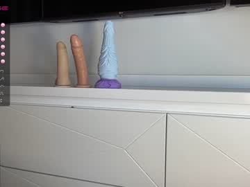 webcam girl candysfox live cam image #2217438
