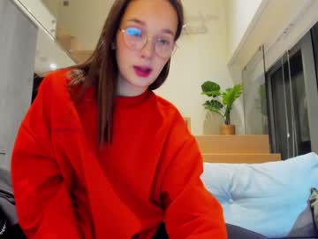 webcam girl ellie_leen live cam image #1679640