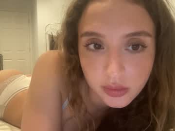 webcam girl pagieeeday live cam image #8088524