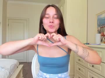 webcam girl eleonora_linn live cam image #3235230