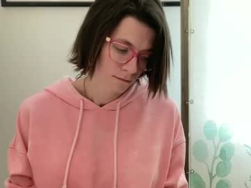 webcam girl naomi_reah live cam image #10775767