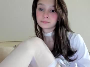 webcam tranny twulya live cam image #8311955