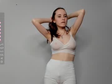 webcam girl margarethowell live cam image #7378247