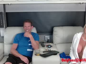 webcam girl rvlifebarbie live cam image #1105741