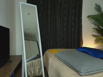 webcam girl alice_n_wooderland live cam image #10374972