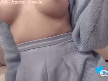 webcam girl hollyextra live cam image #872239