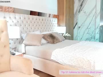 webcam girl abie_owen live cam image #1542617