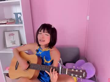 webcam girl little_effy18_ live cam image #12346606