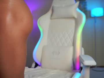 webcam girl emma_land live cam image #4333642
