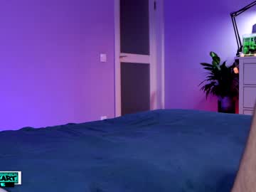 webcam girl luxureart live cam image #8009840