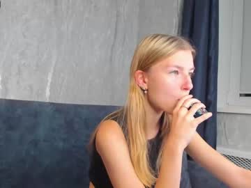 webcam girl wendy_warm live cam image #4212115