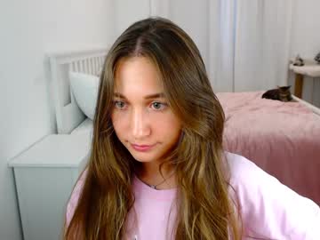 webcam girl ambertan1 live cam image #9879205