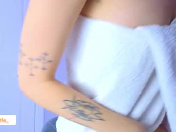 webcam girl kingkong_my_bf live cam image #11774636