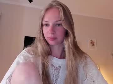 webcam girl magic_couple13 live cam image #12817777