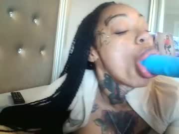 webcam girl creamyexotica live cam image #135209