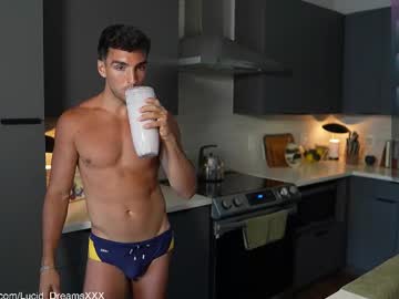 webcam man lucid_dreamsxxx live cam image #13027720