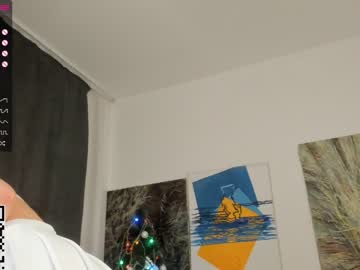 webcam girl a_whole_eternity live cam image #8206215