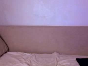 webcam girl angella_kleee live cam image #8441409